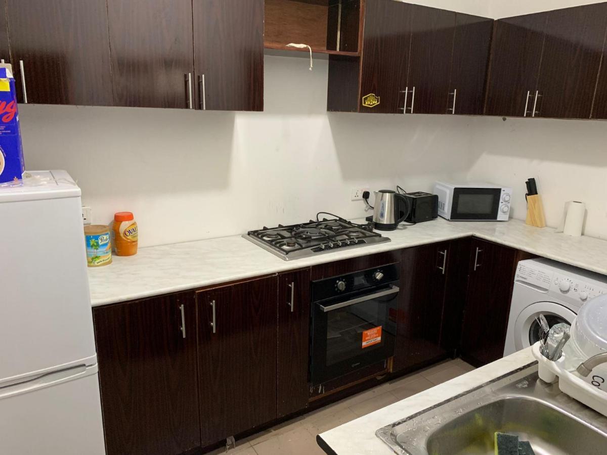 Brikama Matano Guest House מראה חיצוני תמונה